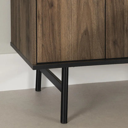 Edmon Credenza